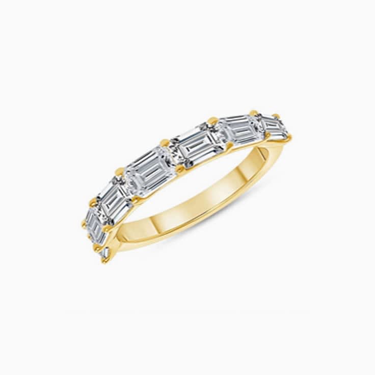 Baguette diamond band in yellow gold