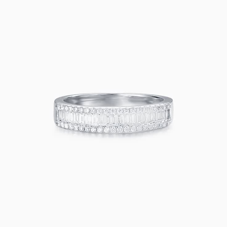 Baguette and Round Diamond in white gold
