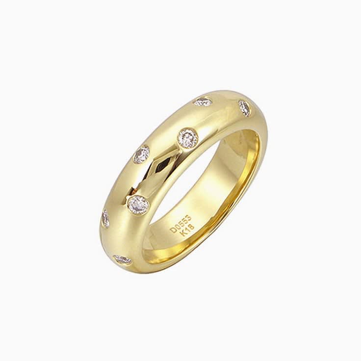 Drop Set Diamond Ring in yellow gold