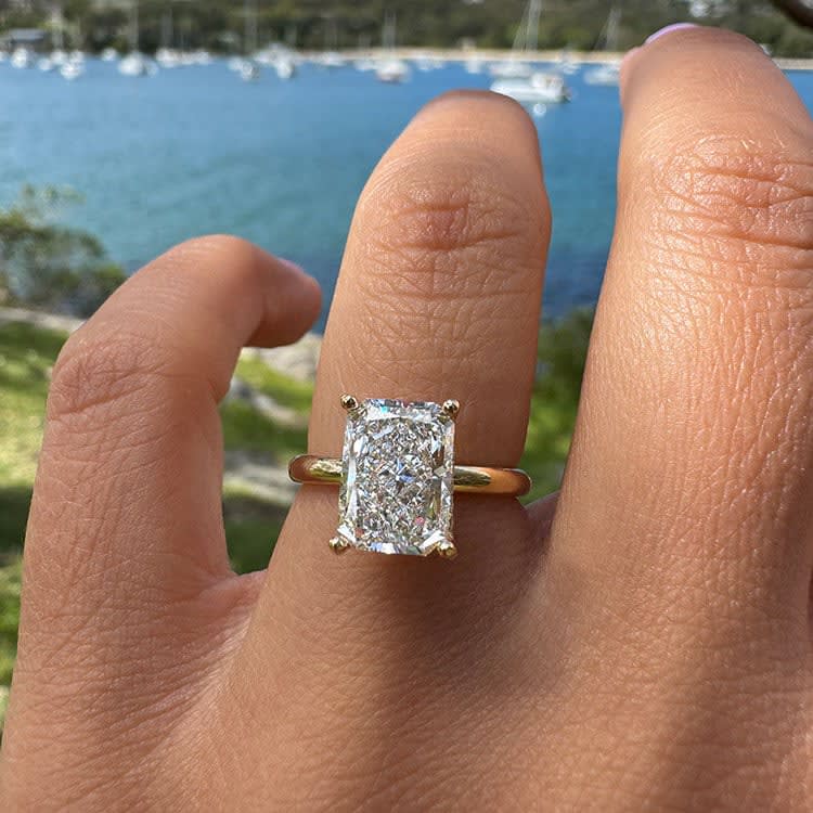 3 carat radiant set with internally flawless diamond