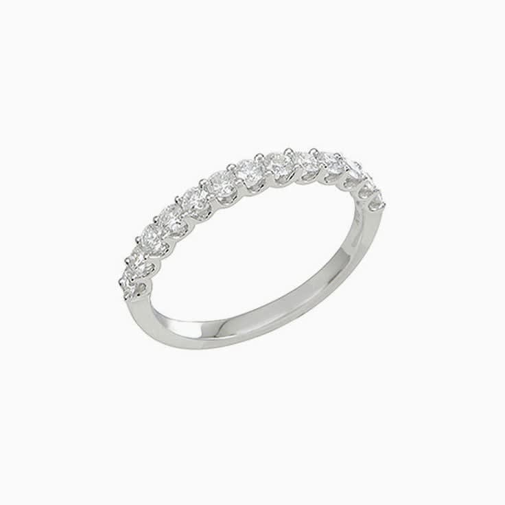 Claw set Wedding ring