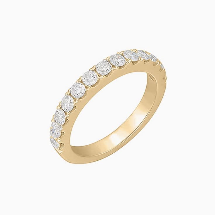 Classic diamond Wedding Ring