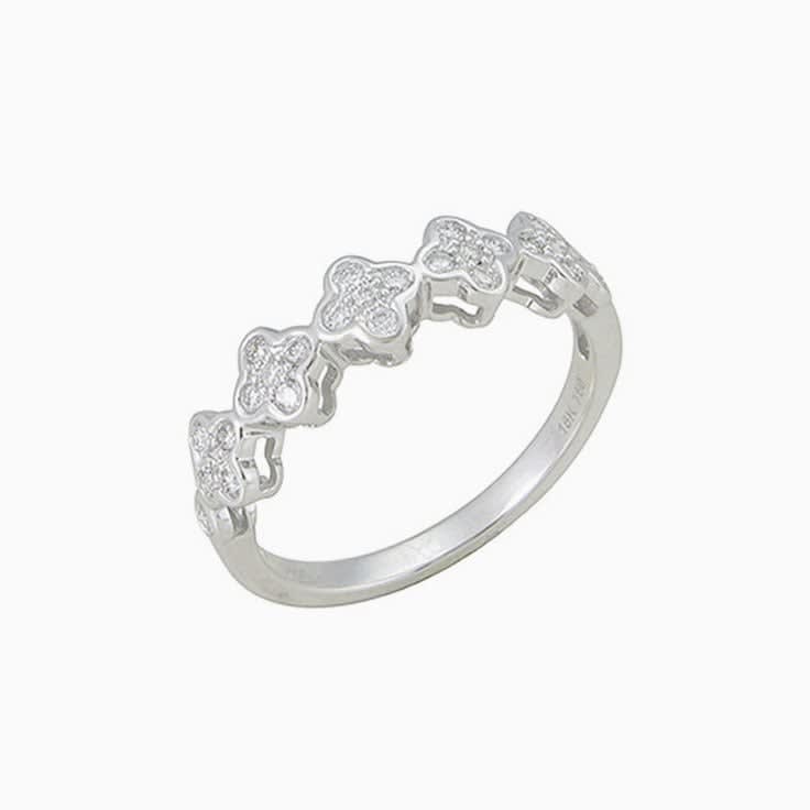 Clover Diamond Ring
