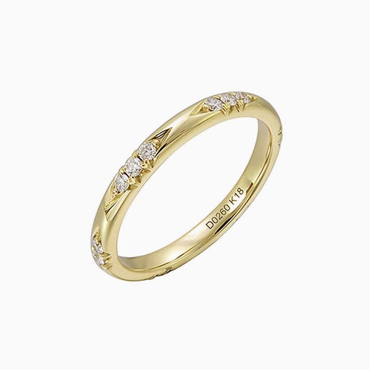 Carved ladies wedding ring 3260