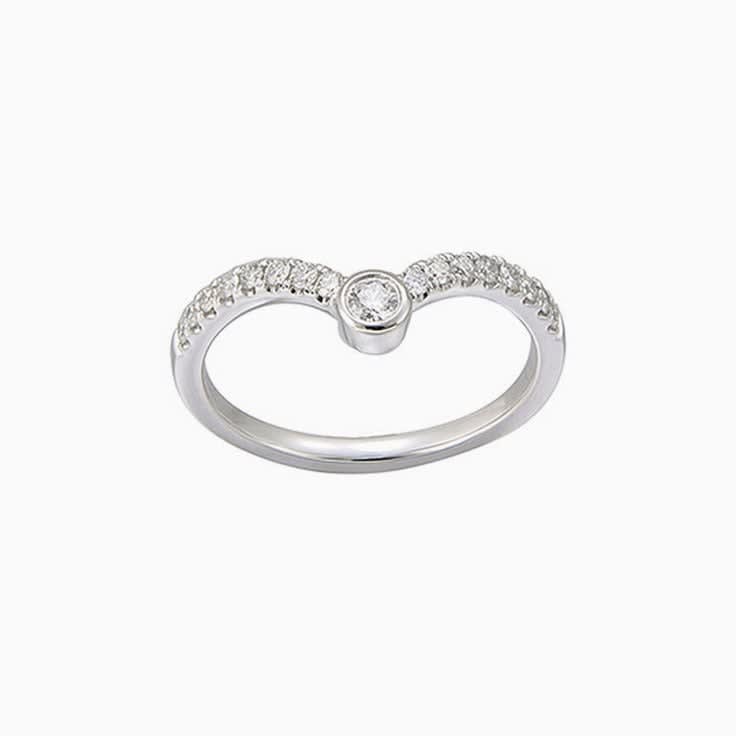Curved Diamond wedding ring 3071