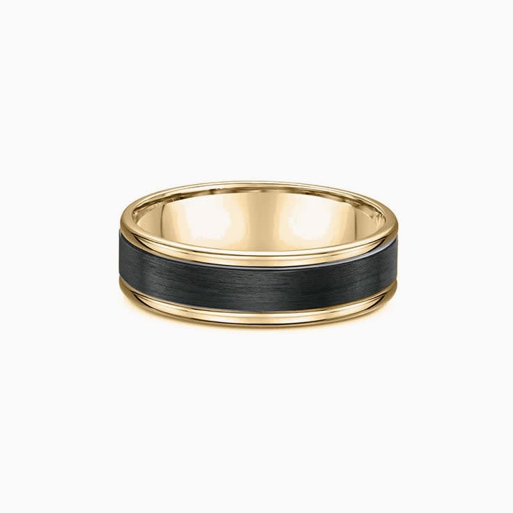 Centre carbon fibre mens ring 589B00