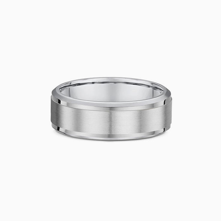 Matt finish wedding ring 661B00