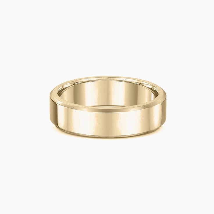 Mens Plain Gold Wedding Band