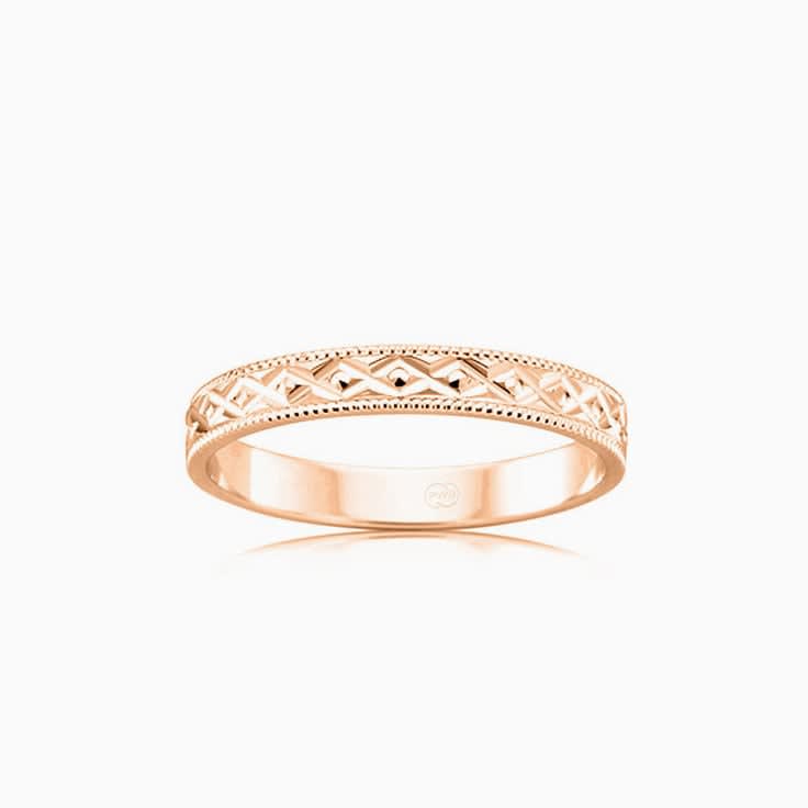 Carved ladies gold ring HR3554