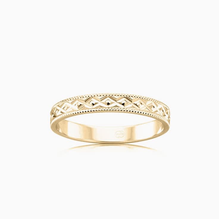 Carved ladies gold ring HR3554