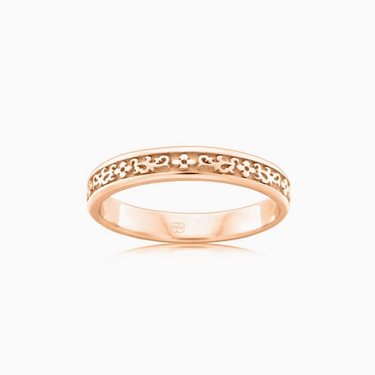Carved ladies wedding ring J3646