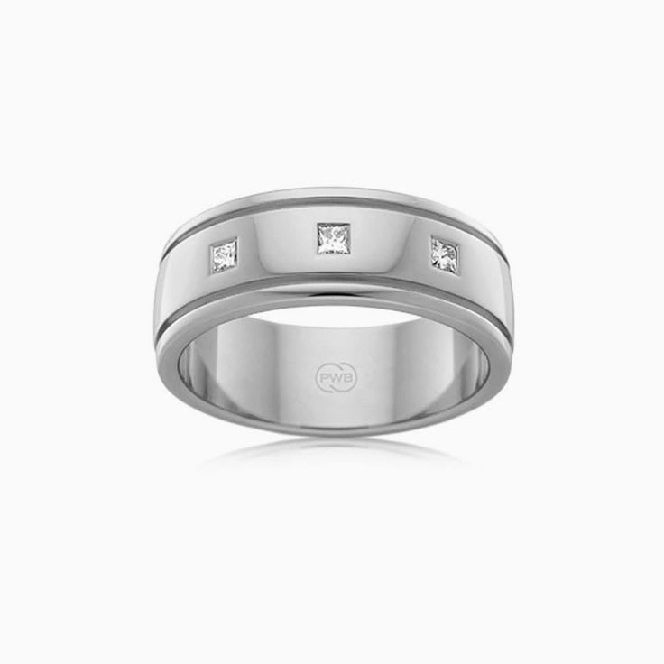 Three stone mens wedding ring HR3353