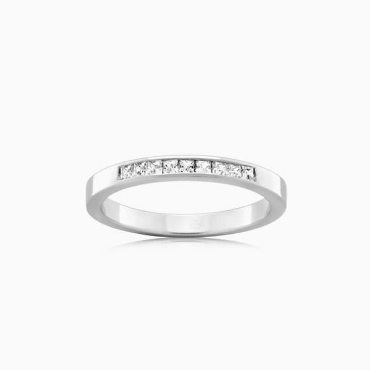 Womens Wedding Ring With Diamond