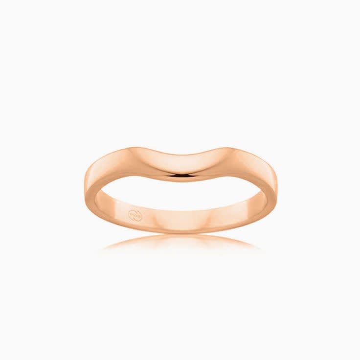 Plain curved wedding ring J3516
