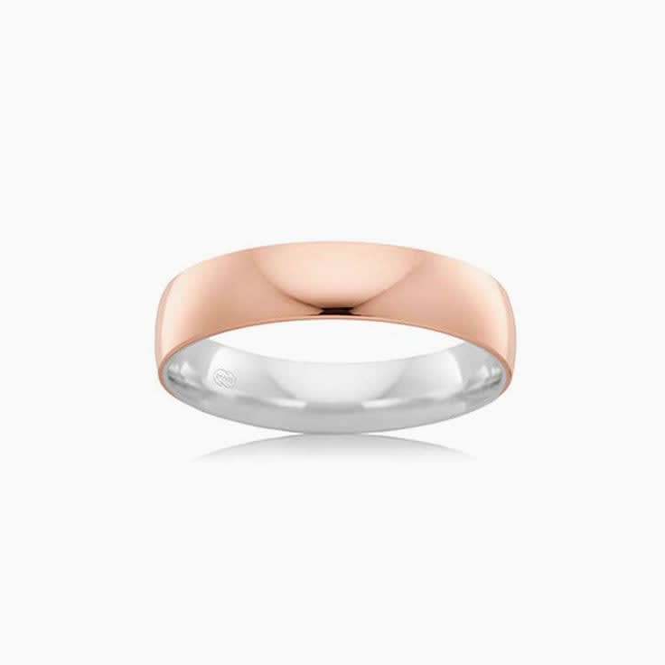 Simple And Elegant Wedding Ring