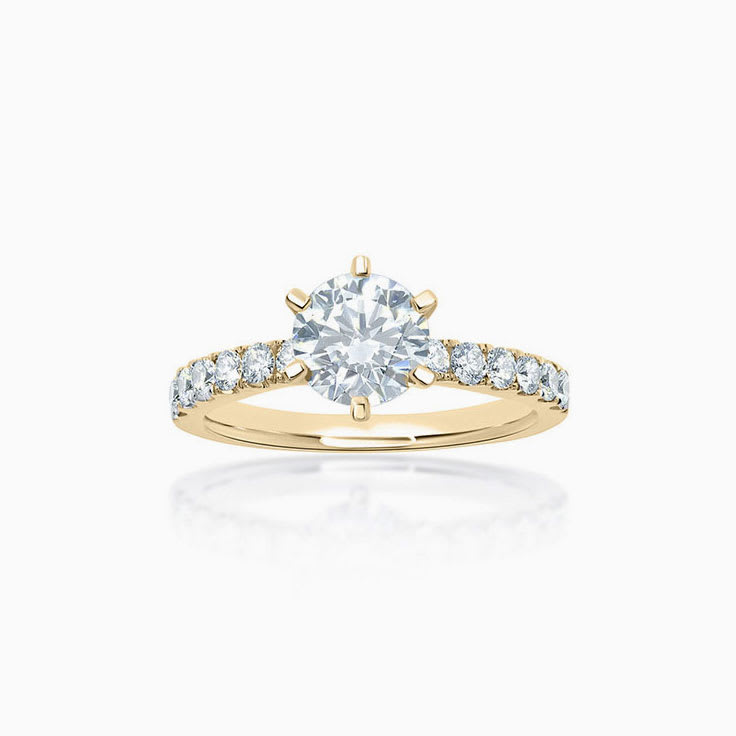 Six claw round brilliant cut engagement ring