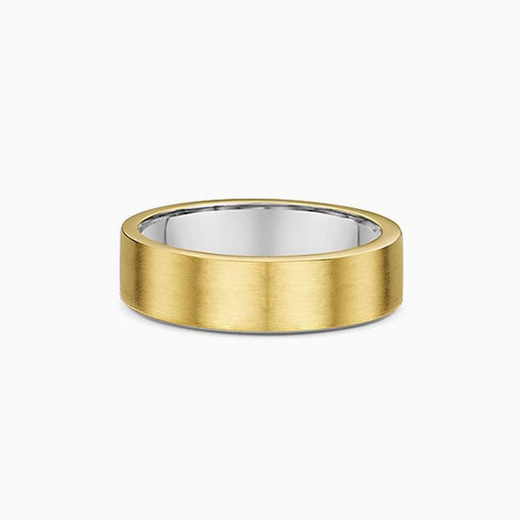Mens Regular Fit Wedding Band
