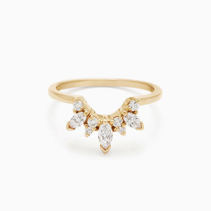 Marquise and round fitted ring