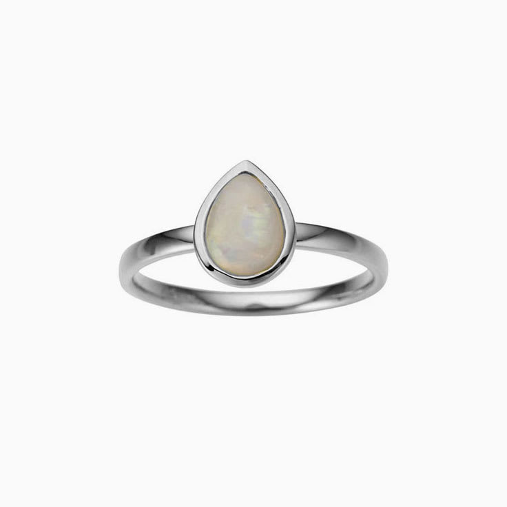 Opal Pearshaped Ladies Ring