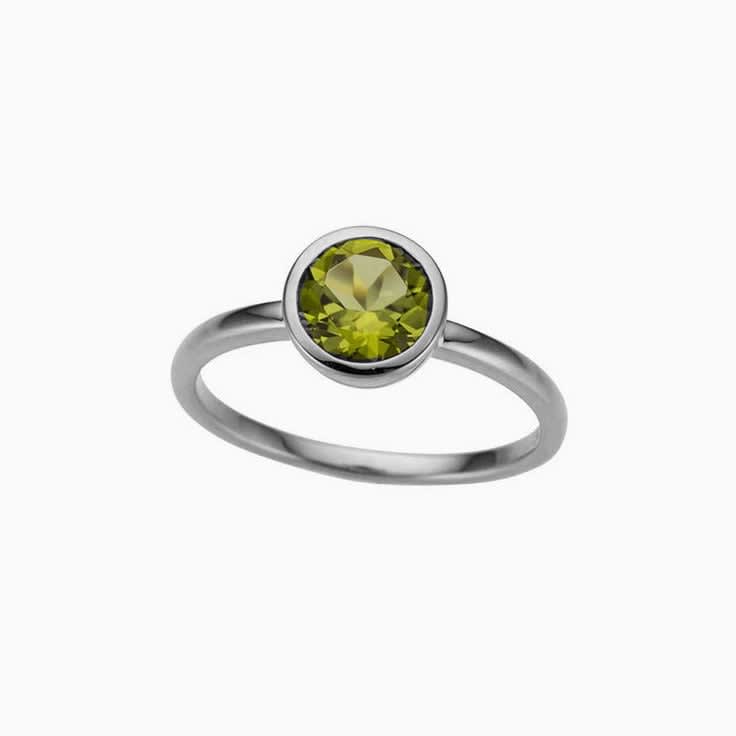 Peridot set in bezel set