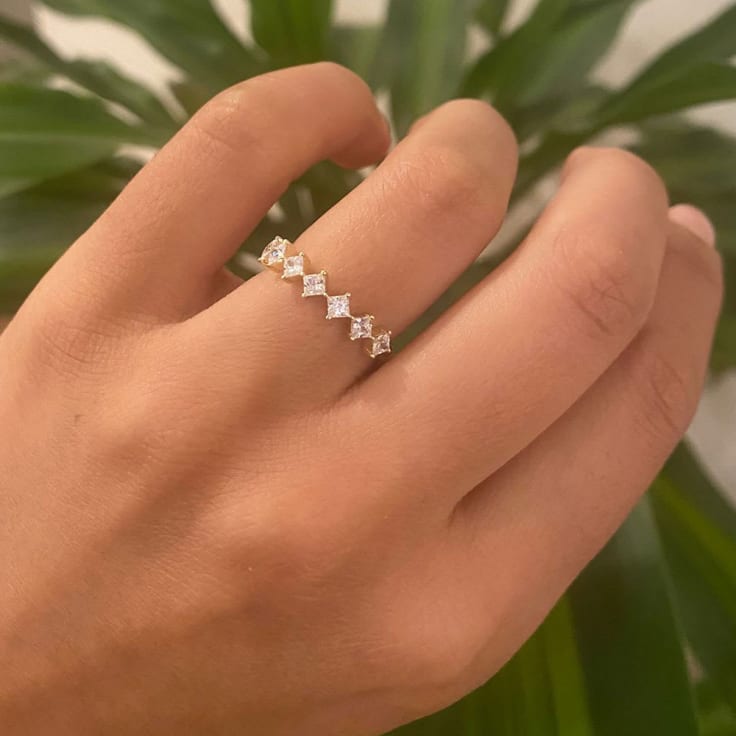 Princess cut diamond band
