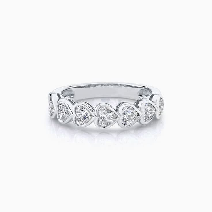 Heart diamond band