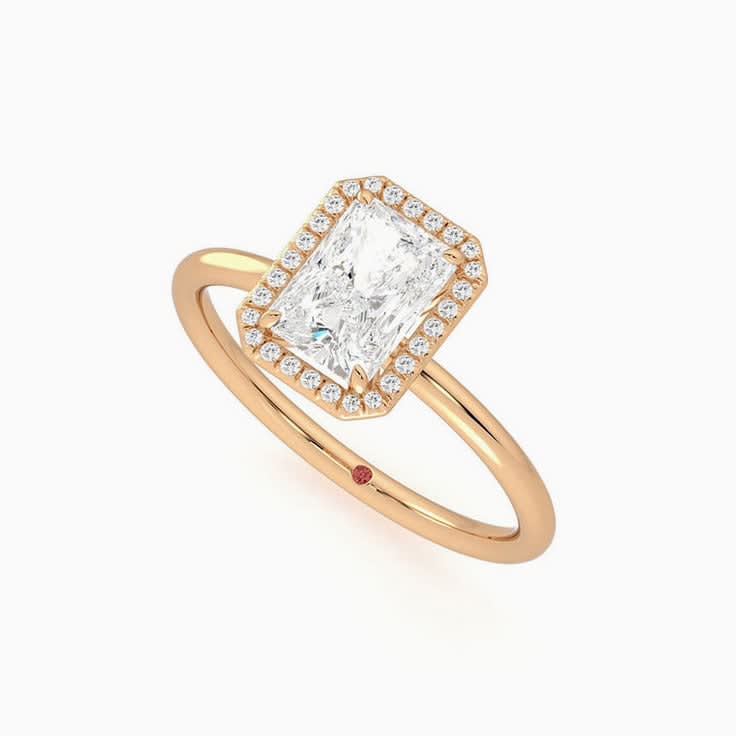 Radiant Cut Diamond Engagement Ring