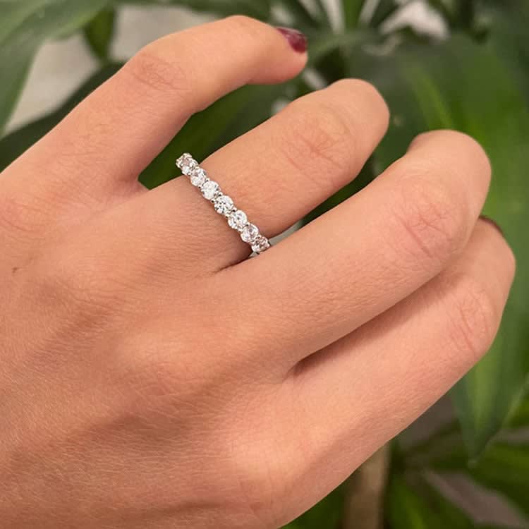 Classic Claw Set Lab Diamond Wedding Band