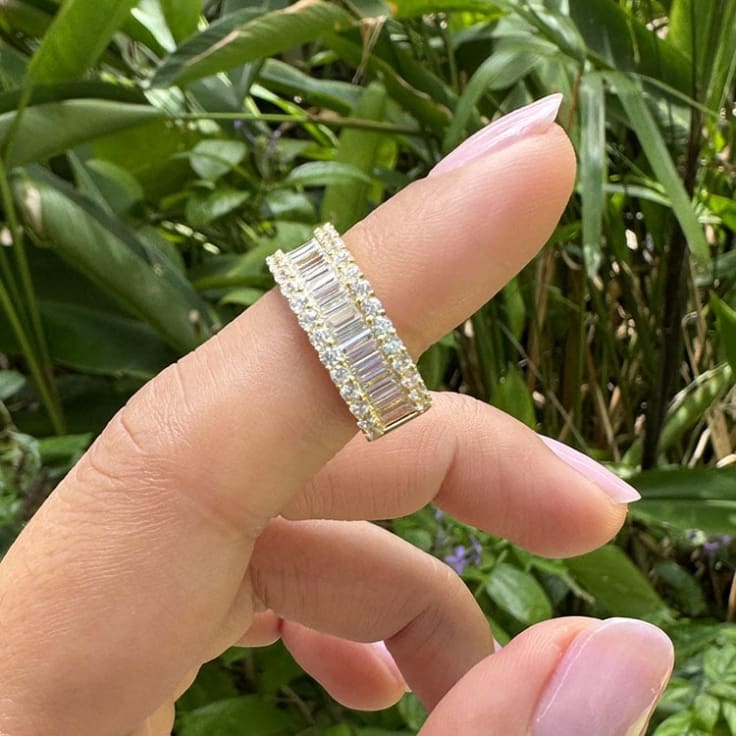 Baguette diamond ring