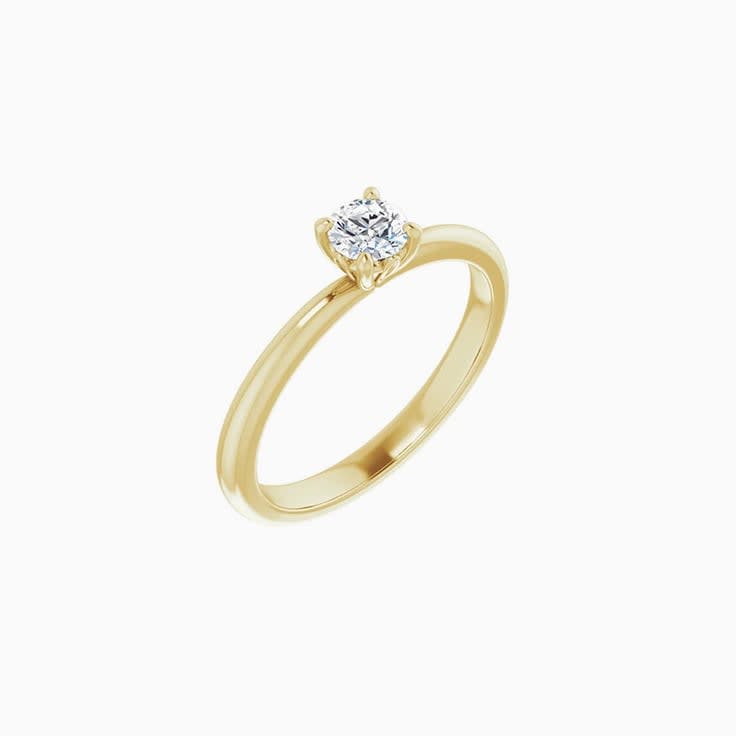 4 prong round engagement ring