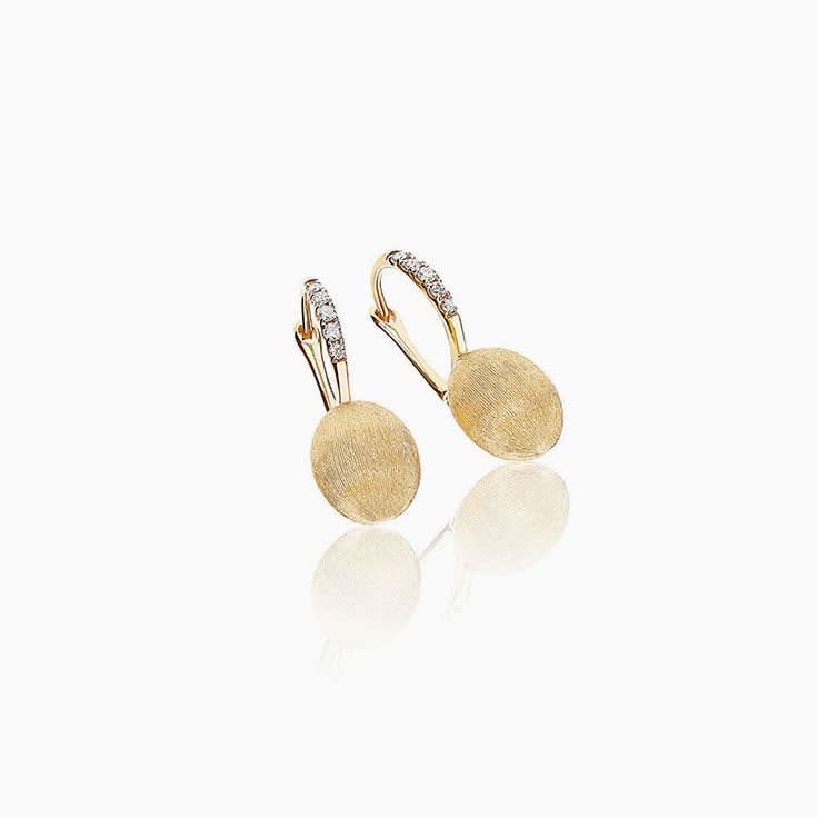 Yellow gold drop earrings