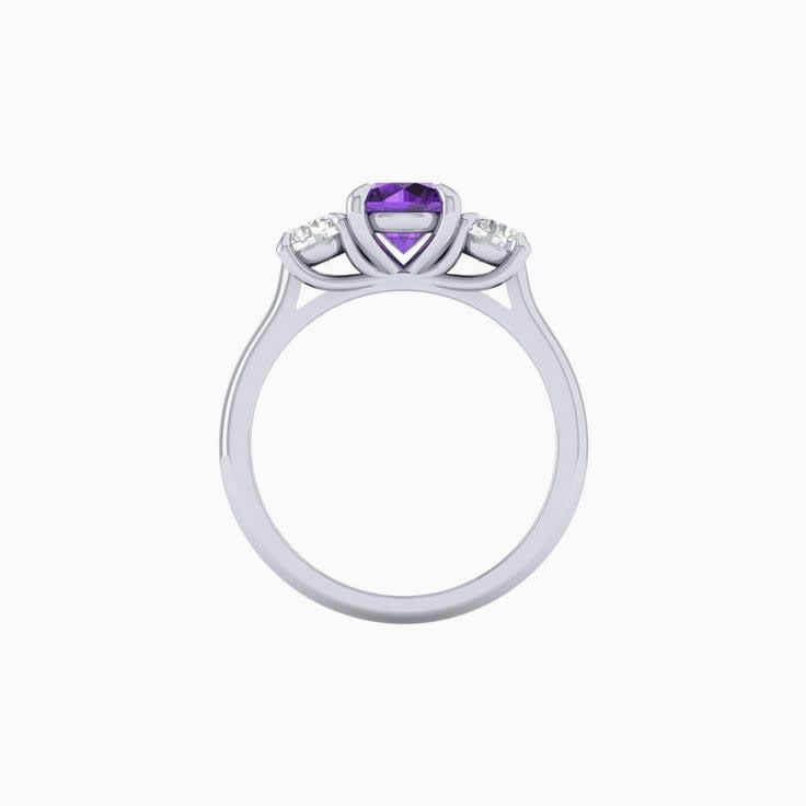 Round amethyst trilogy ring