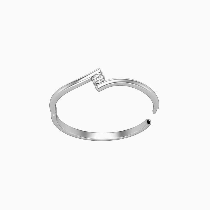 Simple Solitaire bangle in 9ct