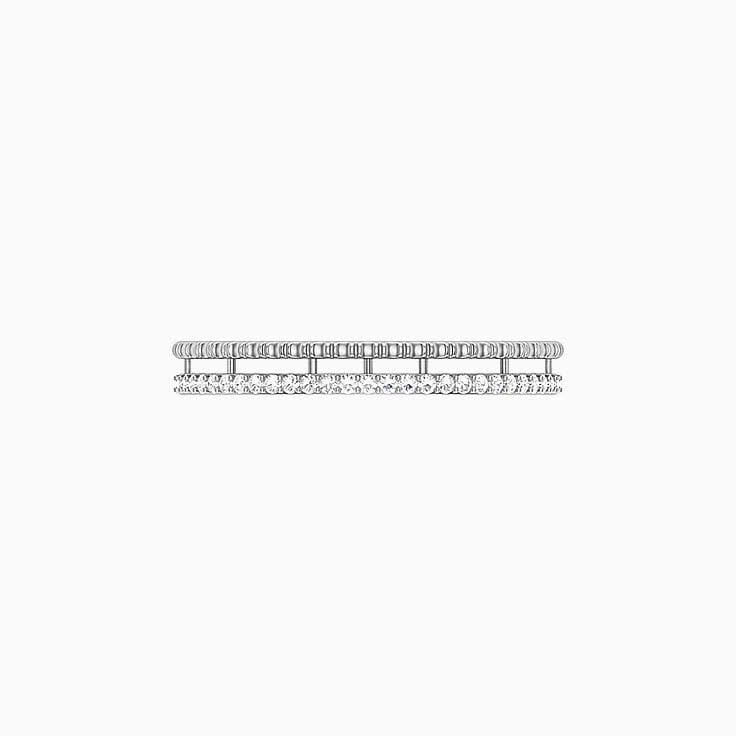 Diamond bangle 18ct gold