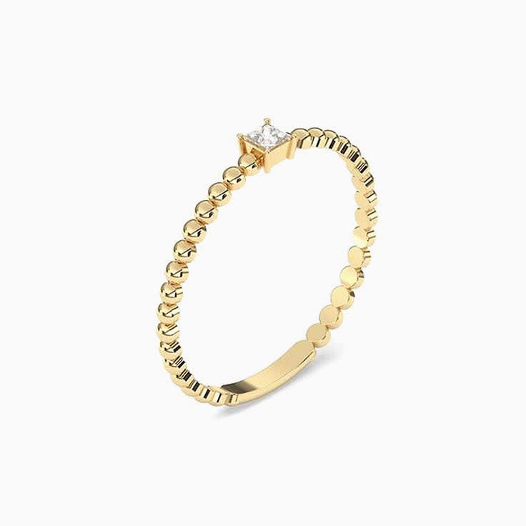 10 points princess cut diamond ring