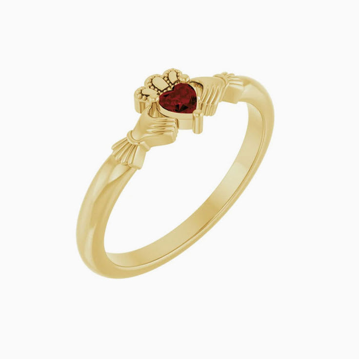 Mozambique Garnet Claddagh Ring