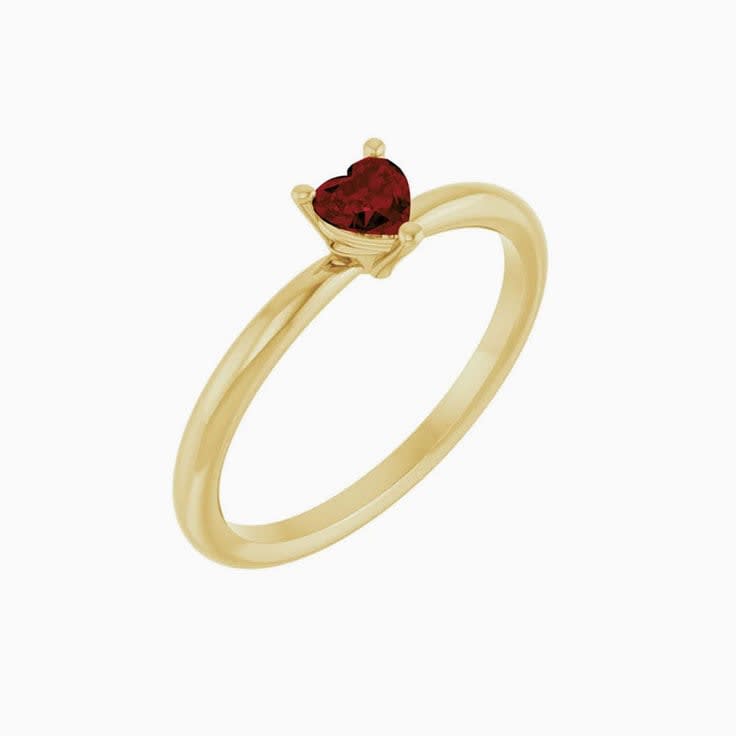 Mozambique Garnet Heart Solitaire Ring