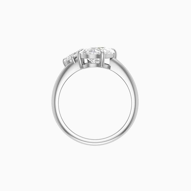 Lab grown diamond toi et moi engagement ring