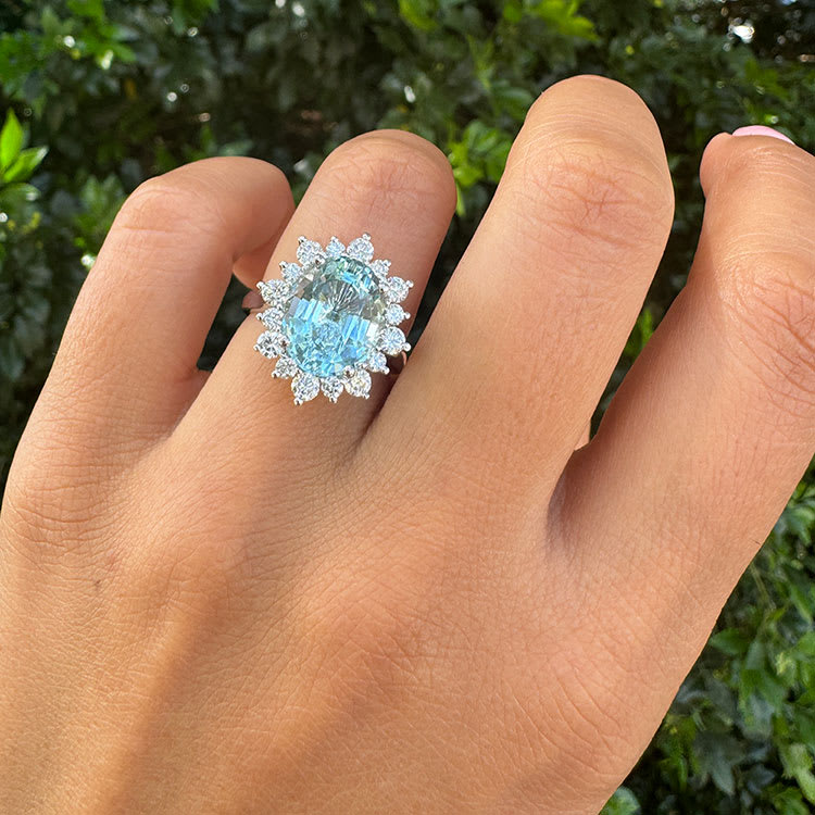 Santa Maria Aquamarine with diamond ring