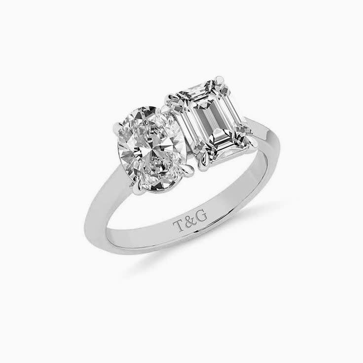 Toi et moi lab diamond ring