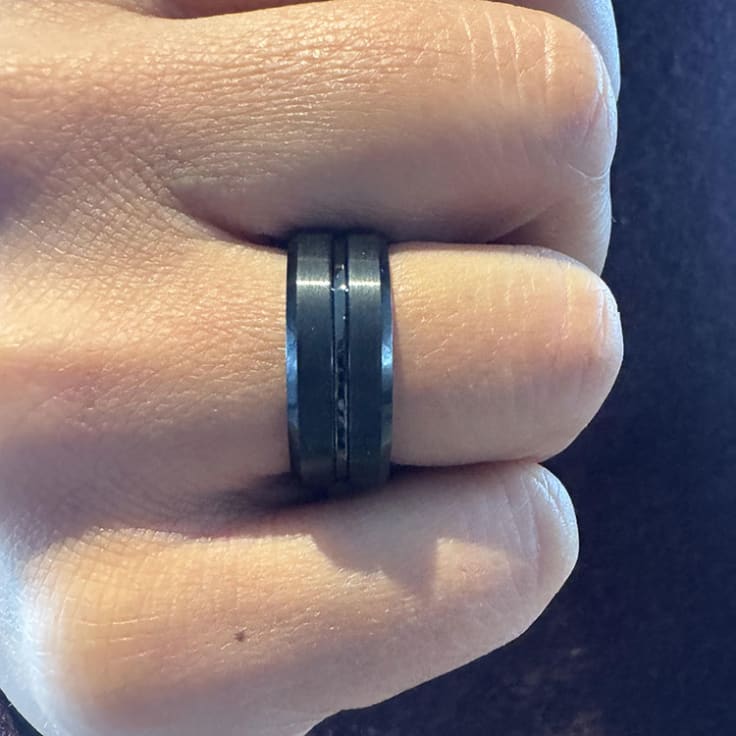 center grooved tungsten ring