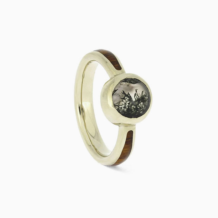 Engagement Ring With Unique Moss Agate Cabochon