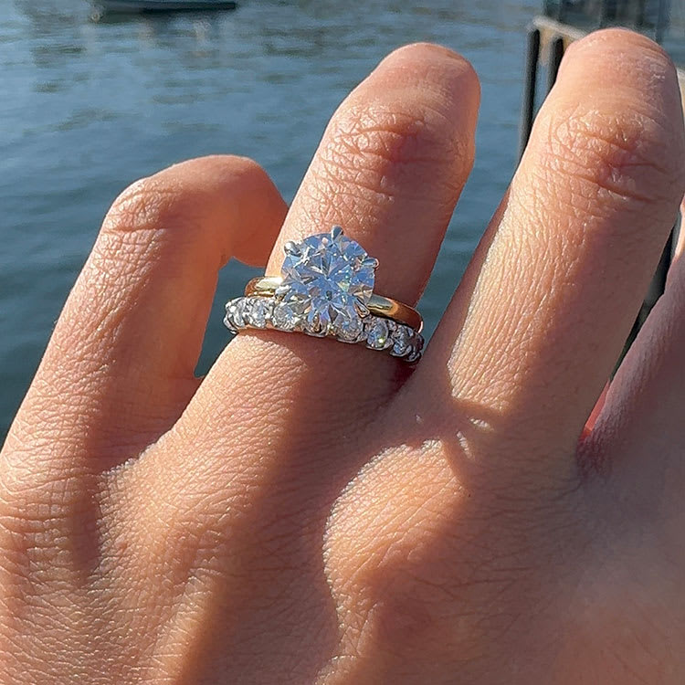 3 carat lab round diamond in six claw setting