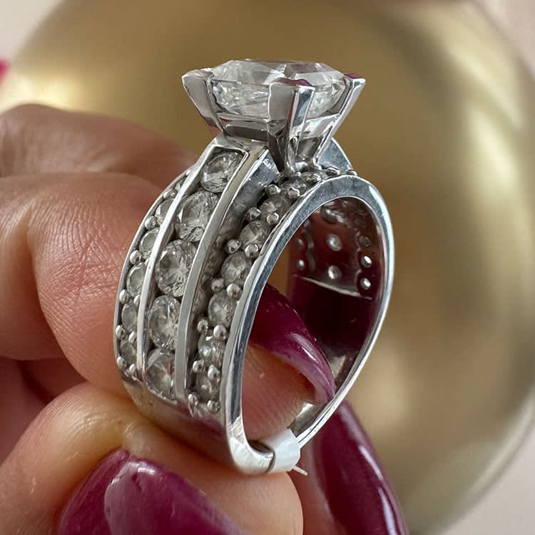 4 carat princess cut solid engagement ring