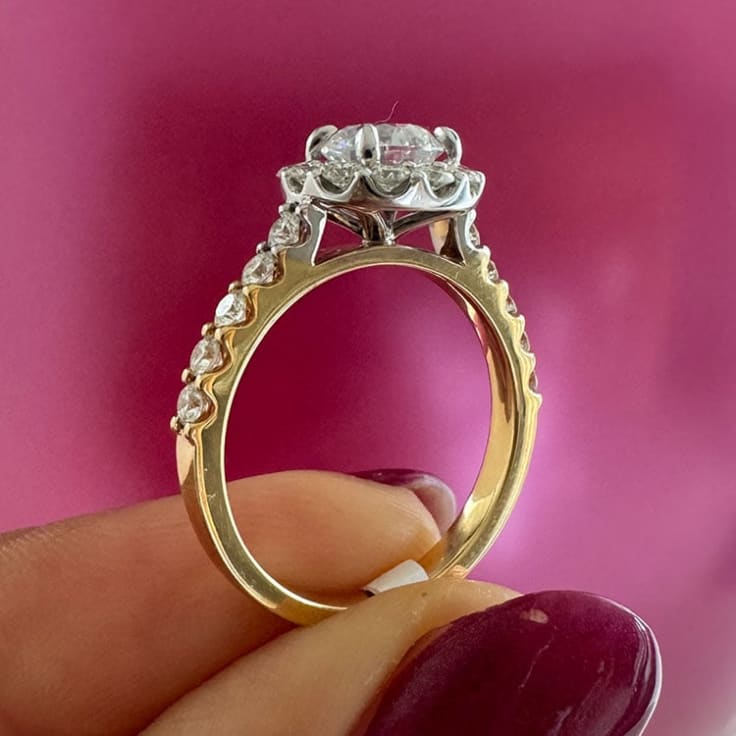 1 carat round natural diamond