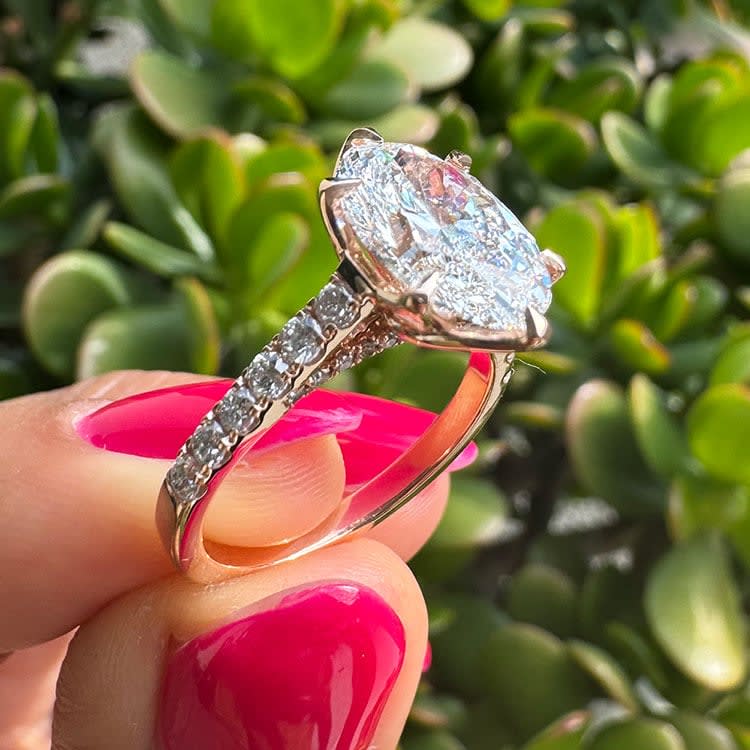 3 carat D VVS1 oval on a tulip setting