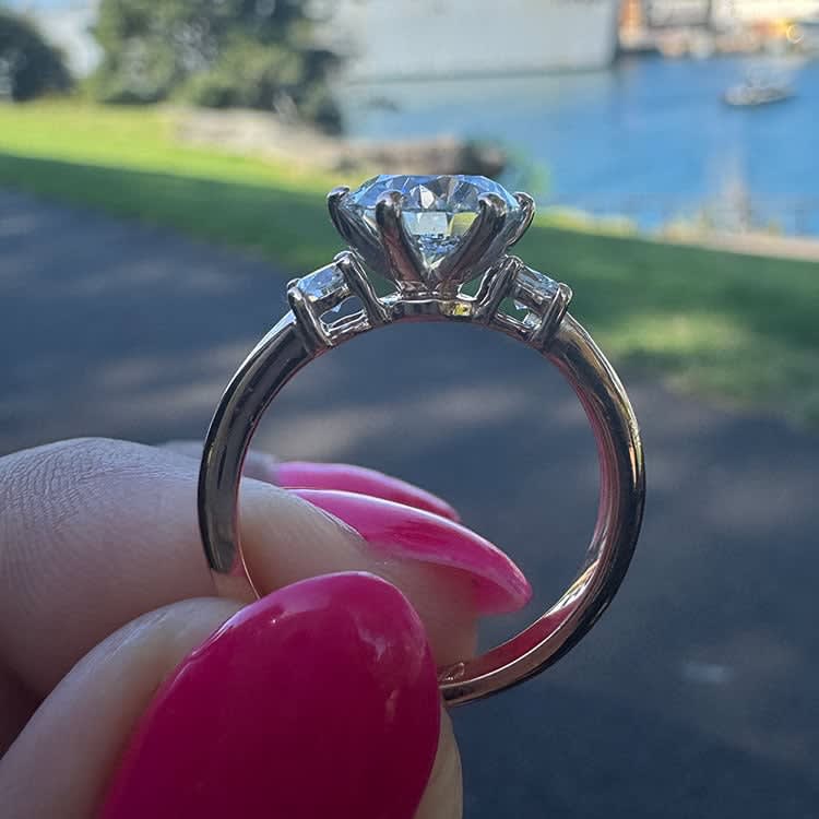 6 prong round diamond trilogy ring