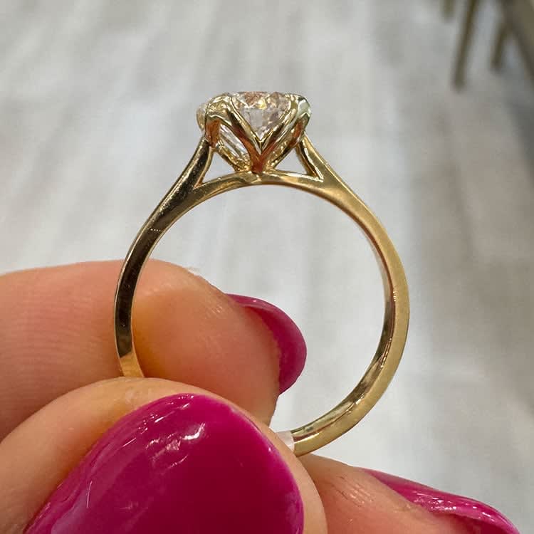 14k gold solitaire ring