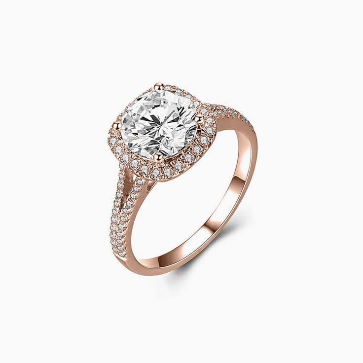 Round Diamond Halo Engagement Ring with a Split Band