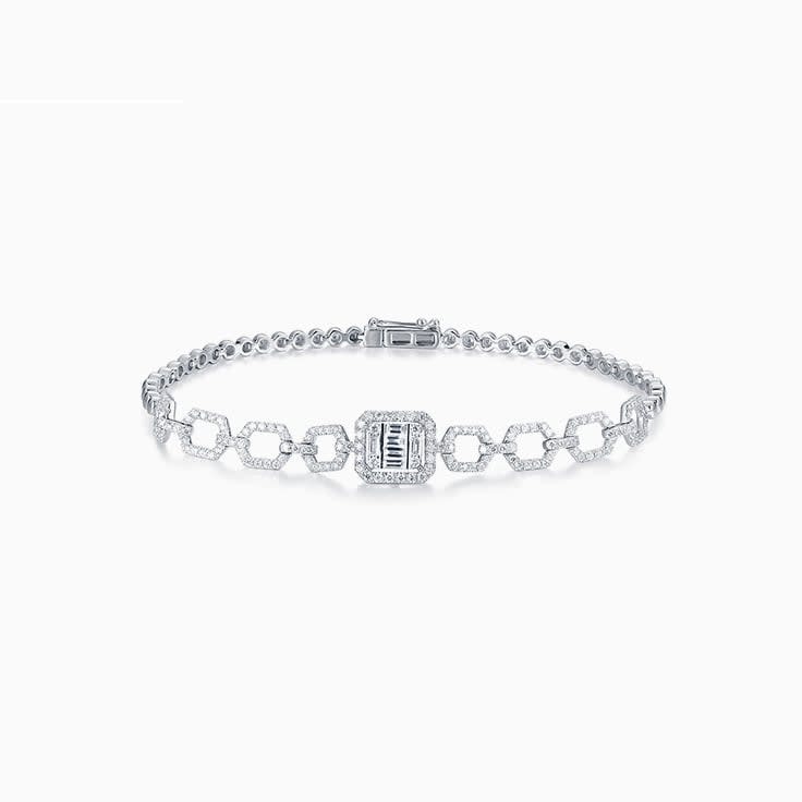 Emerald Shaped Cluster Diamond Bracelet